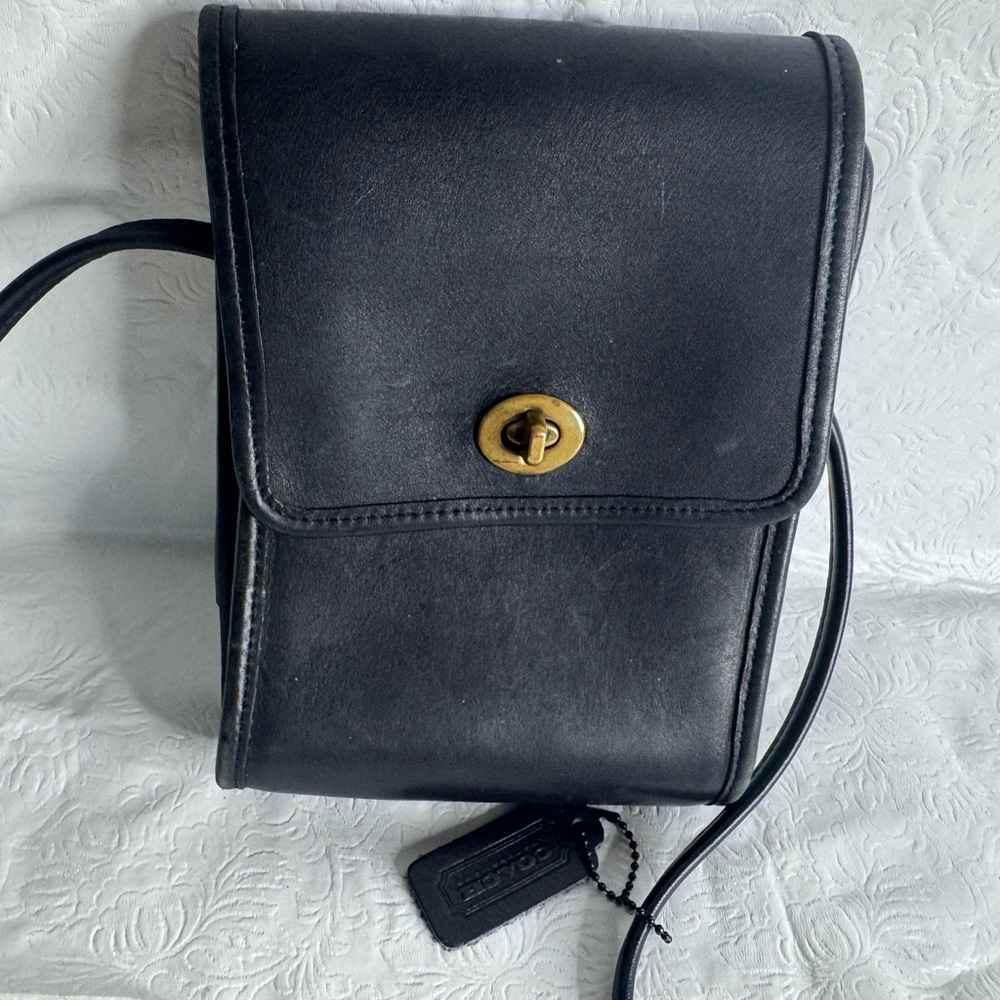 Vintage Coach Black Leather Crossbody Bag Purse